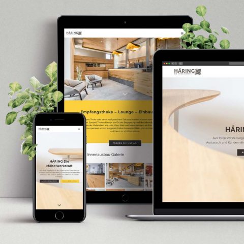 Webdesign und Webseite für Schreinerei Zimmerei in Freiburg und Umgebung mit Produktfotos Referenzfotos und Mitarbeiterfotos aus der Werktstatt